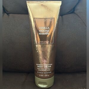 Bath & body works Vanilla Mocha Martini 🍸 lotion